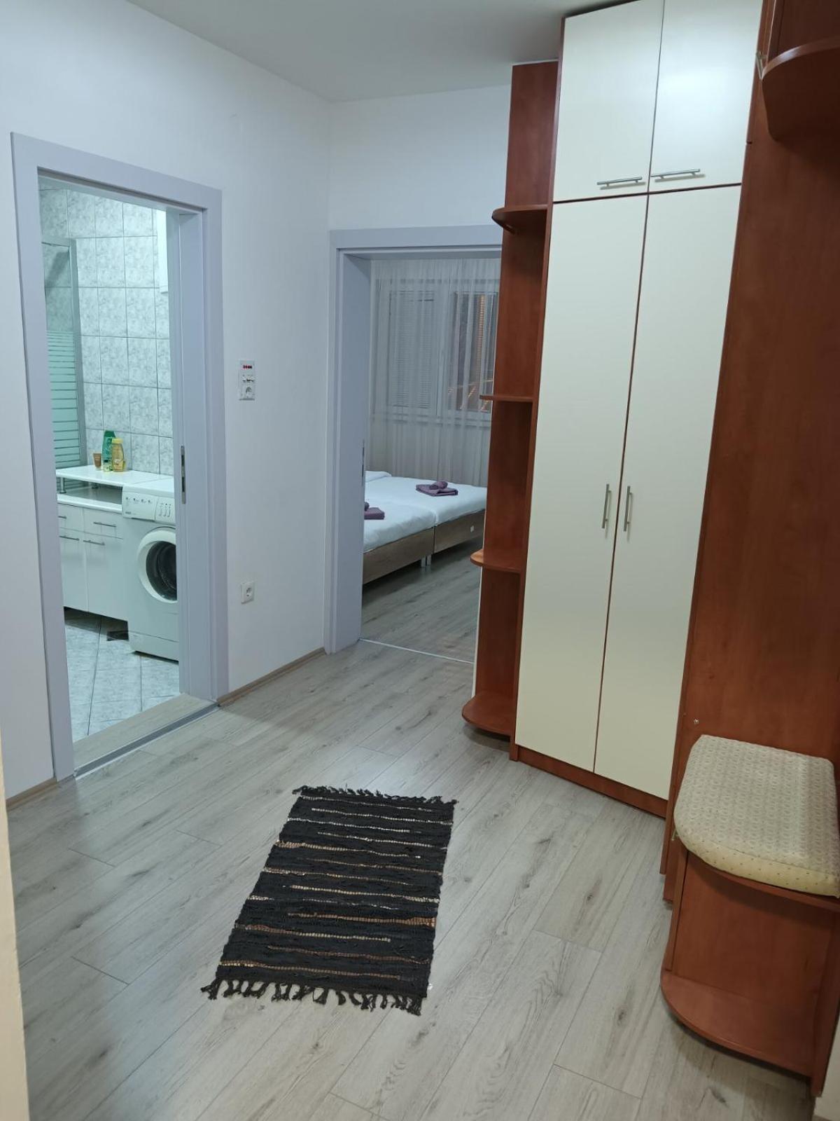 Premium Square Apartment Escópia Exterior foto
